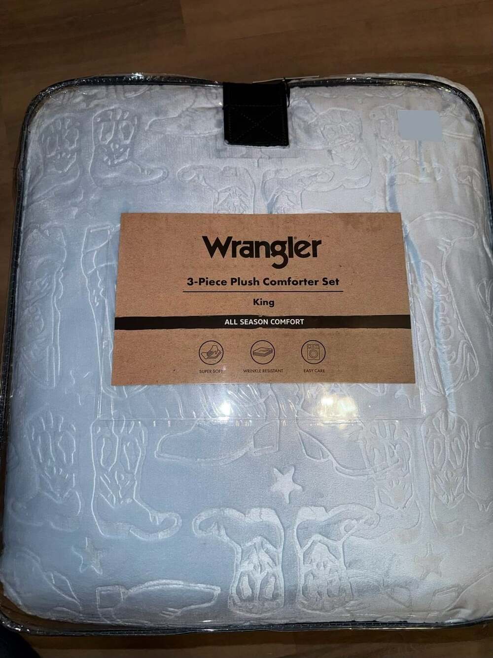 Wrangler 3-Piece Plush Comforter Set King Light Blue Cowboy Boots